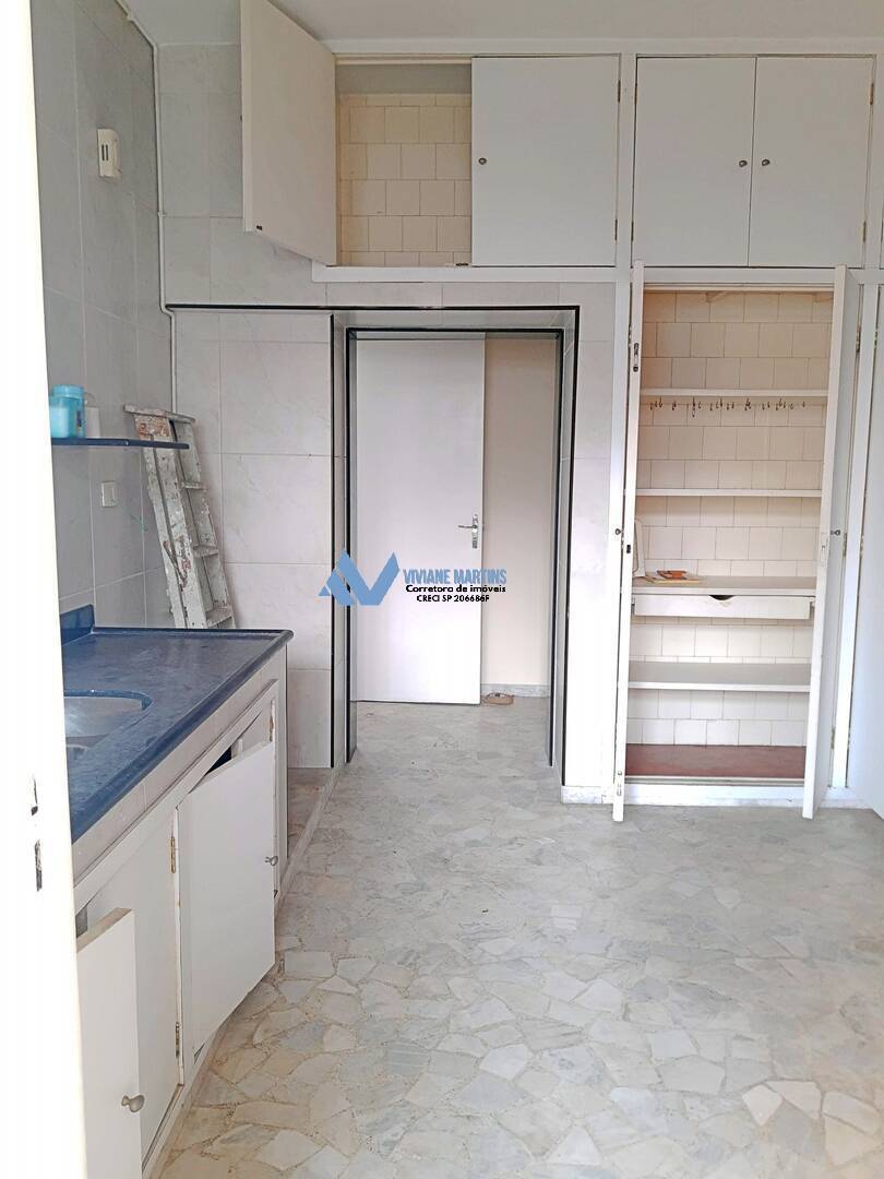 Apartamento à venda com 3 quartos, 150m² - Foto 13