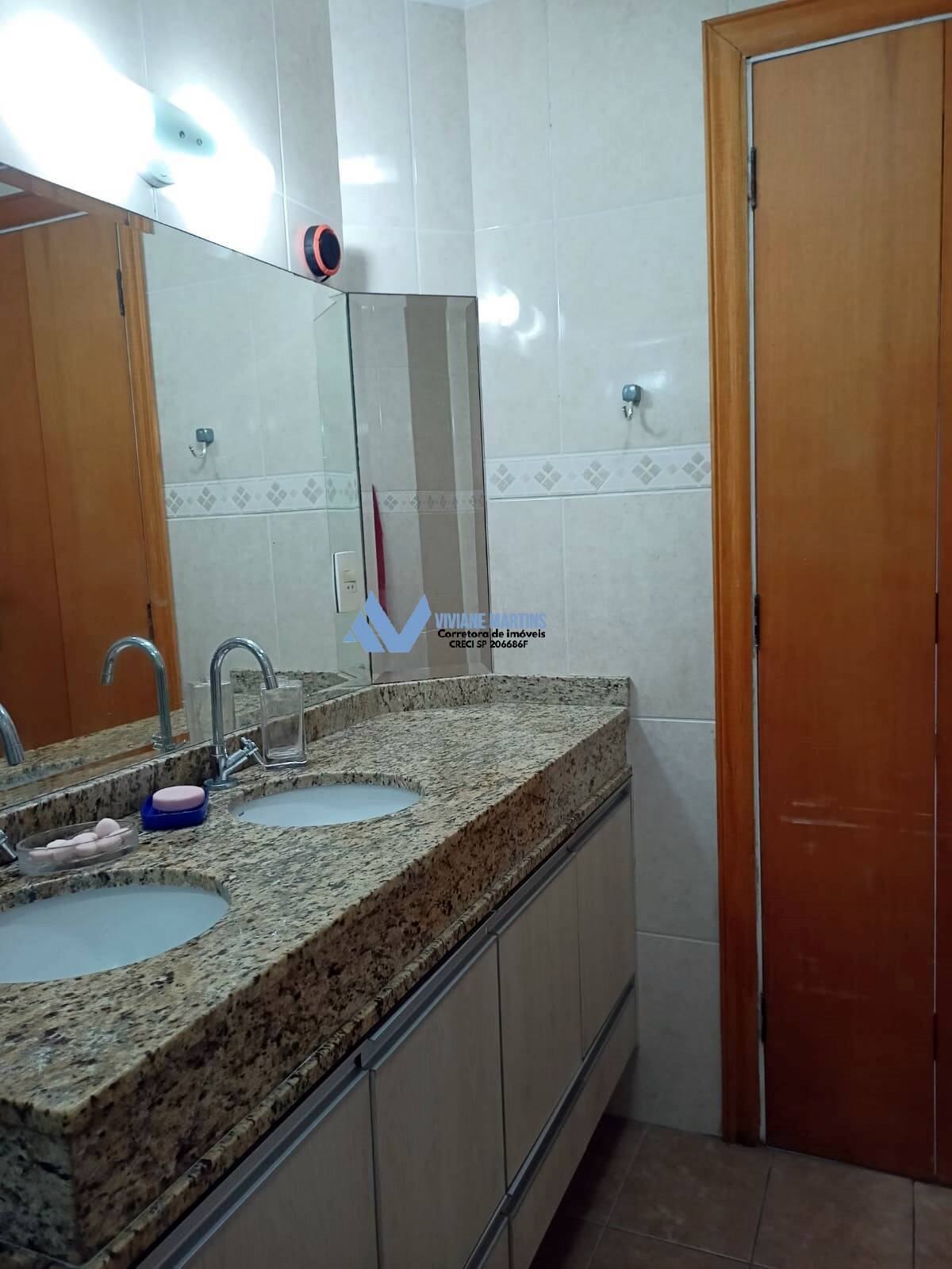 Apartamento para alugar com 2 quartos, 126m² - Foto 20