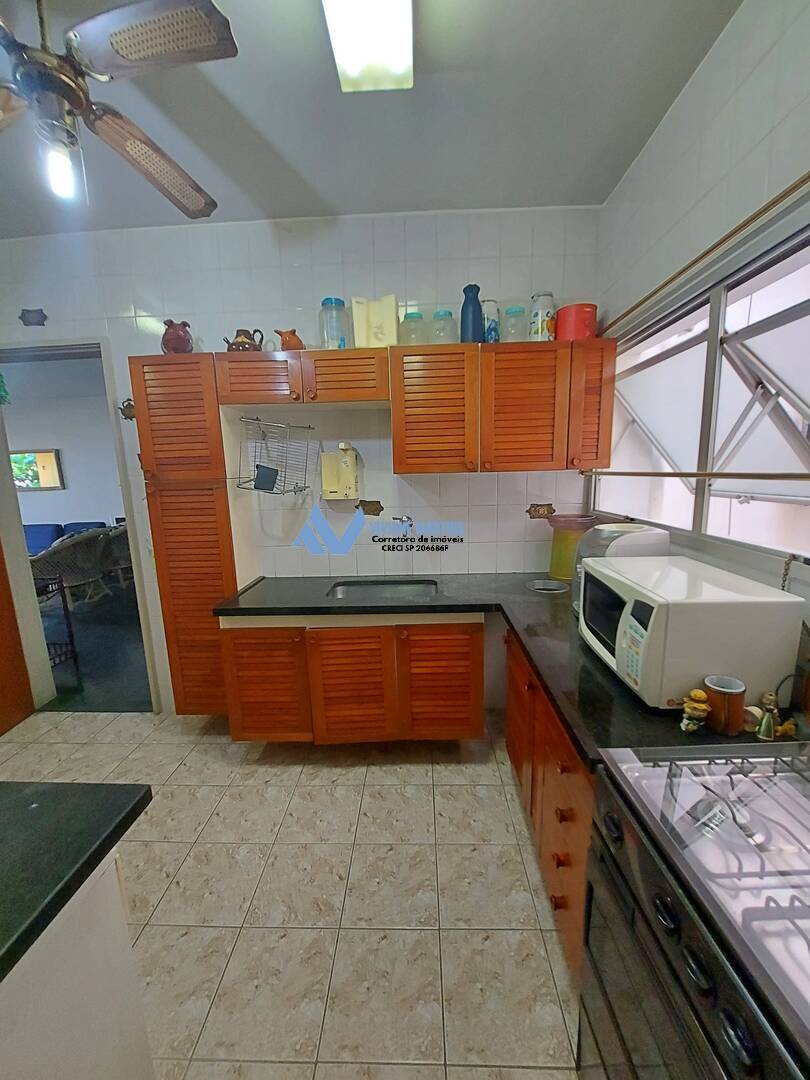 Apartamento para alugar com 4 quartos, 120m² - Foto 8