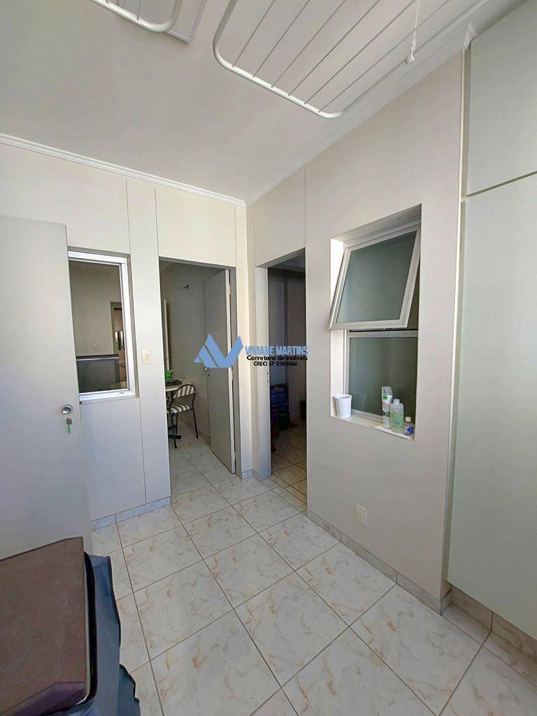 Apartamento à venda com 3 quartos, 157m² - Foto 14