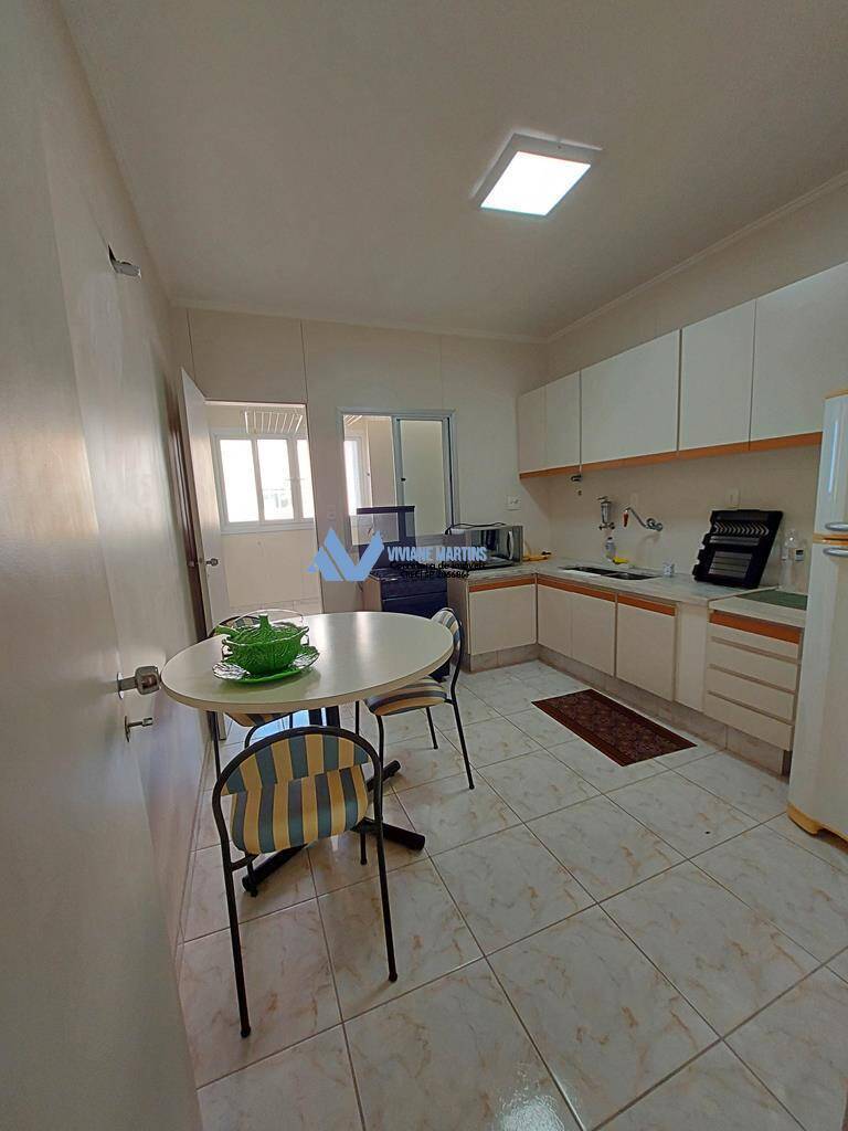 Apartamento à venda com 3 quartos, 157m² - Foto 11