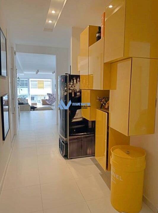 Apartamento à venda com 3 quartos, 158m² - Foto 5