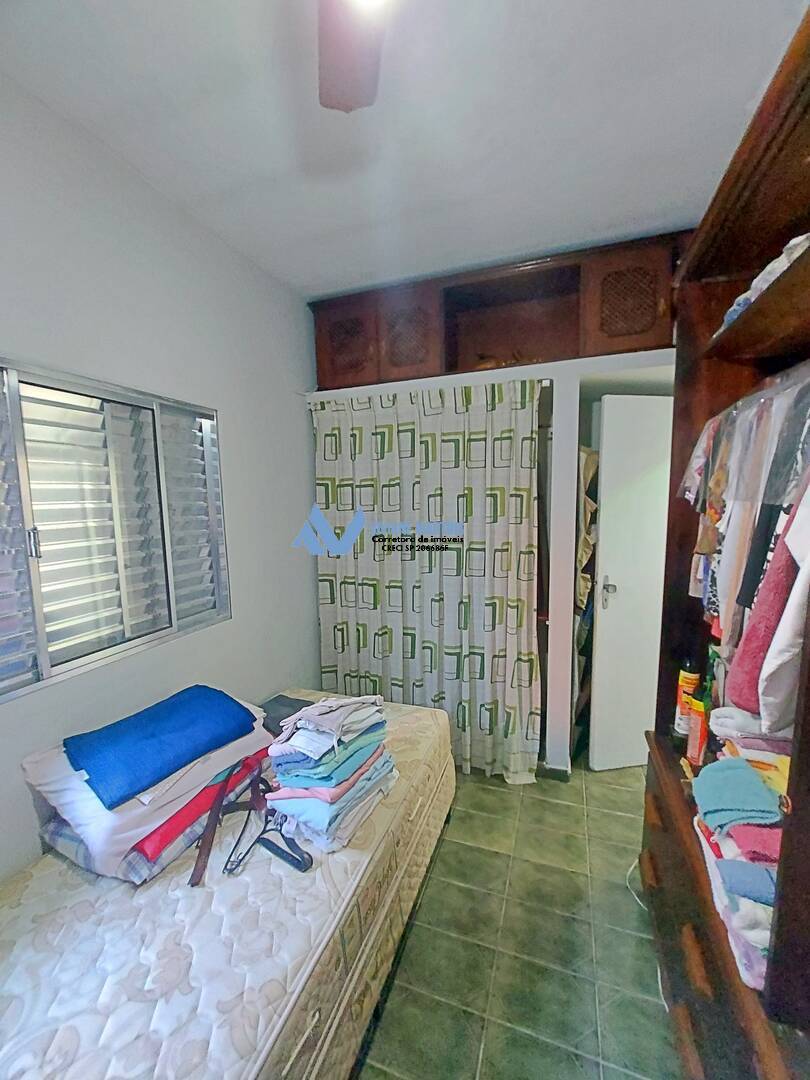 Casa à venda com 3 quartos, 203m² - Foto 14