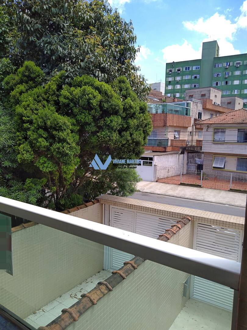 Casa à venda com 3 quartos, 220m² - Foto 1