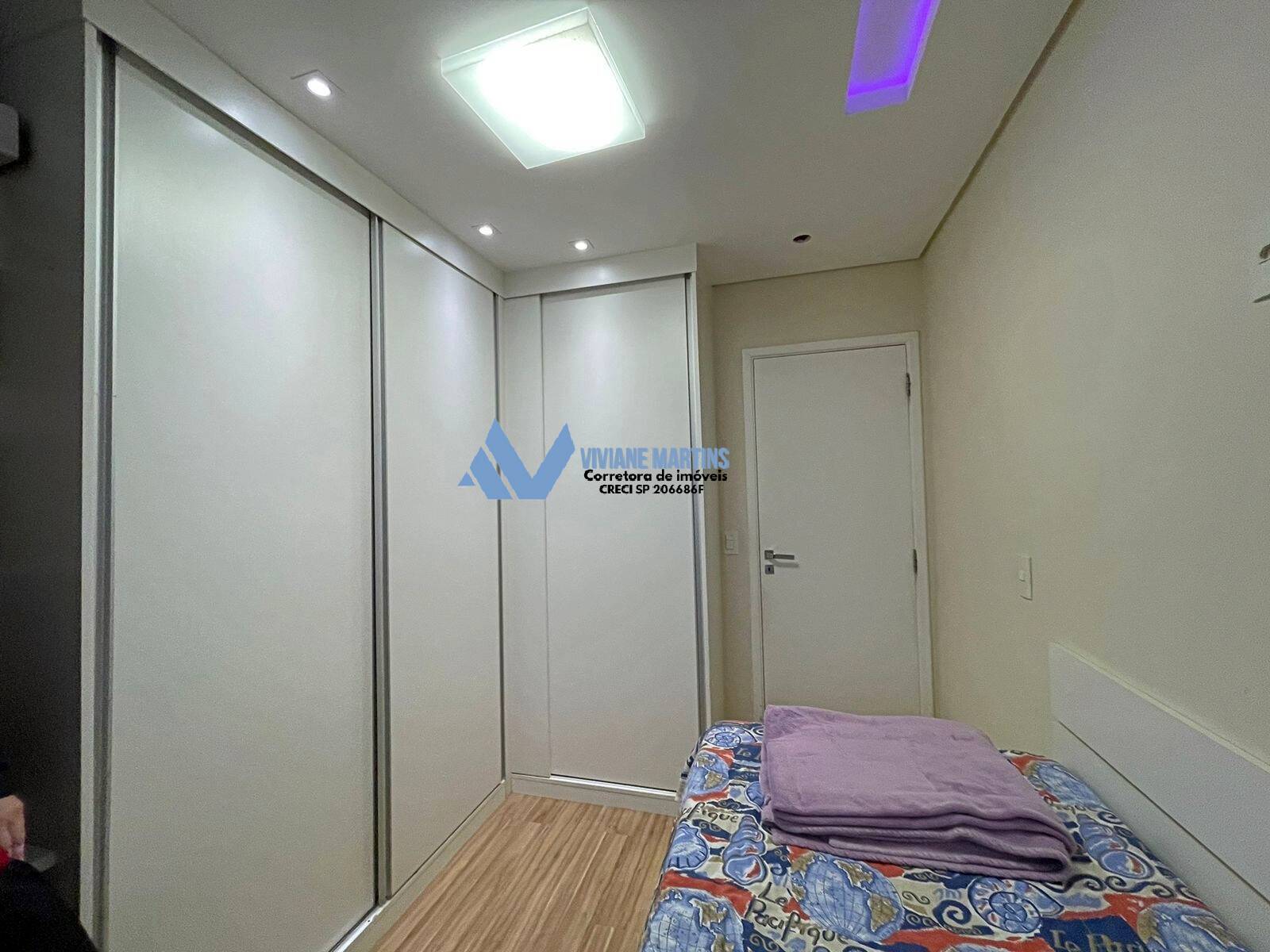 Apartamento à venda com 3 quartos, 98m² - Foto 18