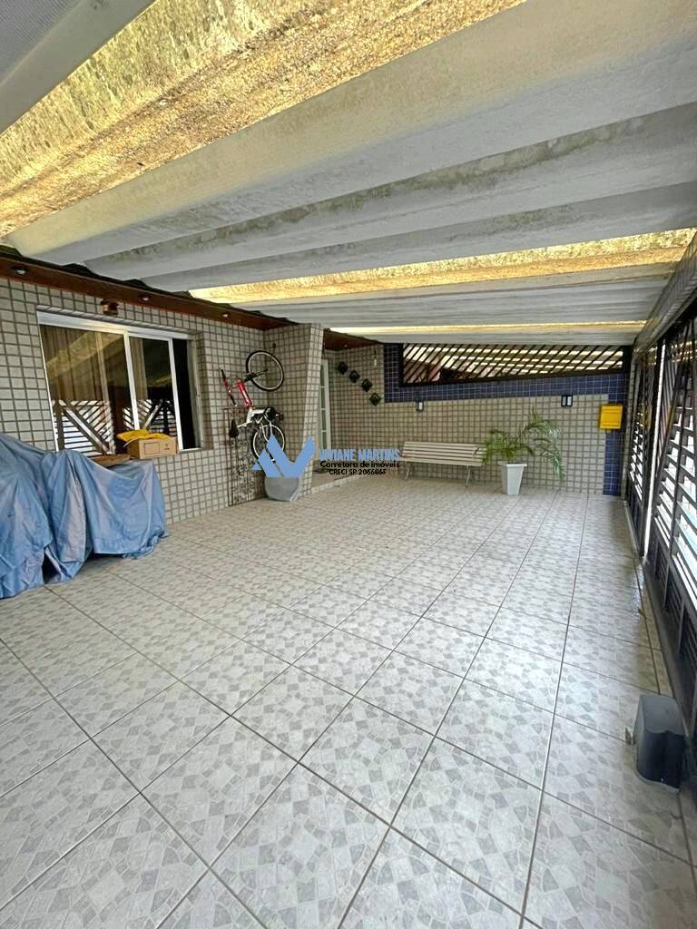 Casa à venda com 3 quartos, 126m² - Foto 2