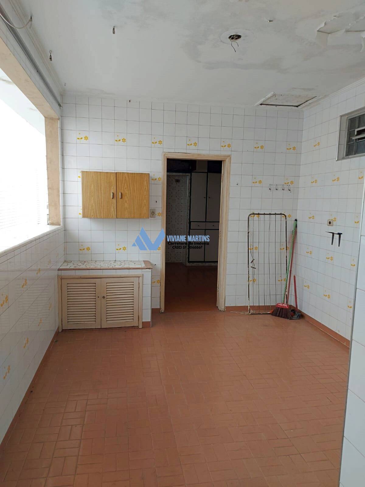 Casa à venda com 4 quartos, 230m² - Foto 6