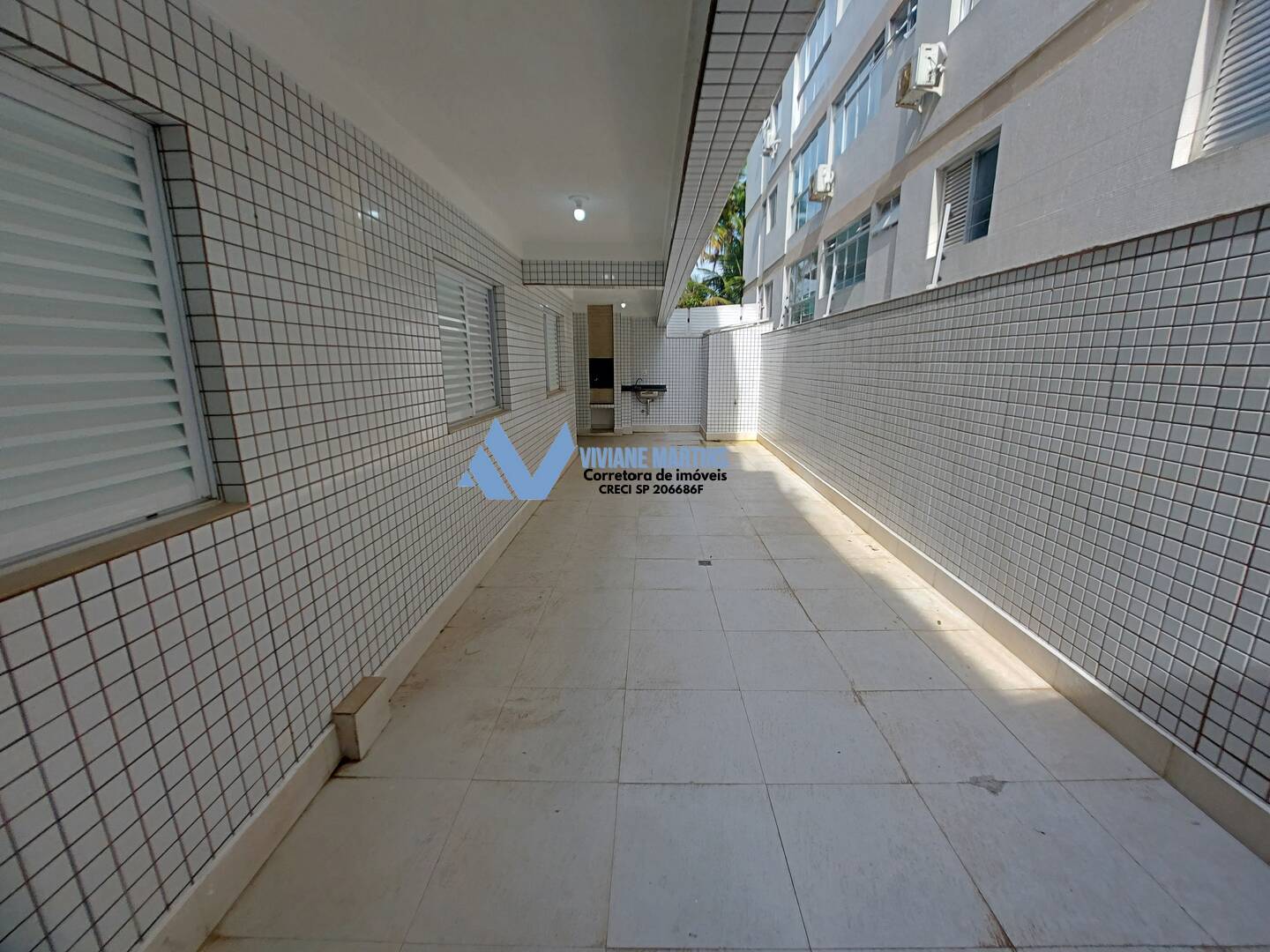 Apartamento à venda com 3 quartos, 199m² - Foto 3