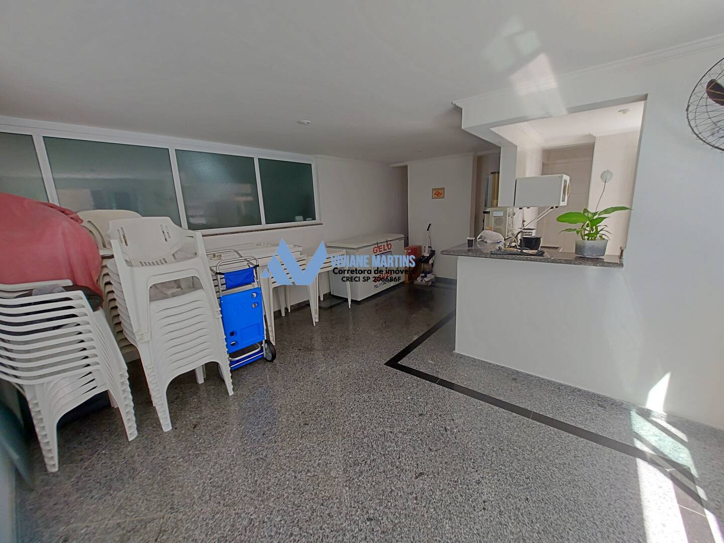 Apartamento à venda com 2 quartos, 70m² - Foto 30