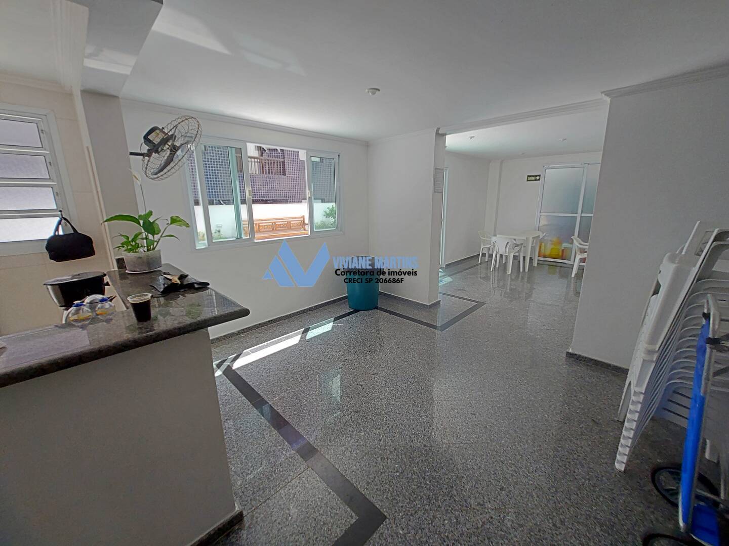 Apartamento à venda com 2 quartos, 70m² - Foto 31