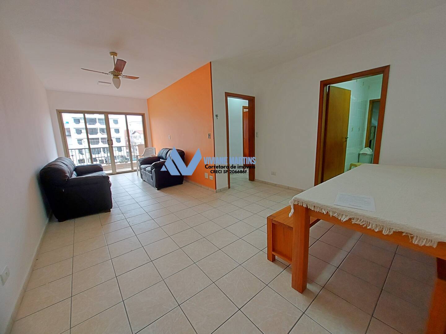 Apartamento à venda com 2 quartos, 70m² - Foto 1