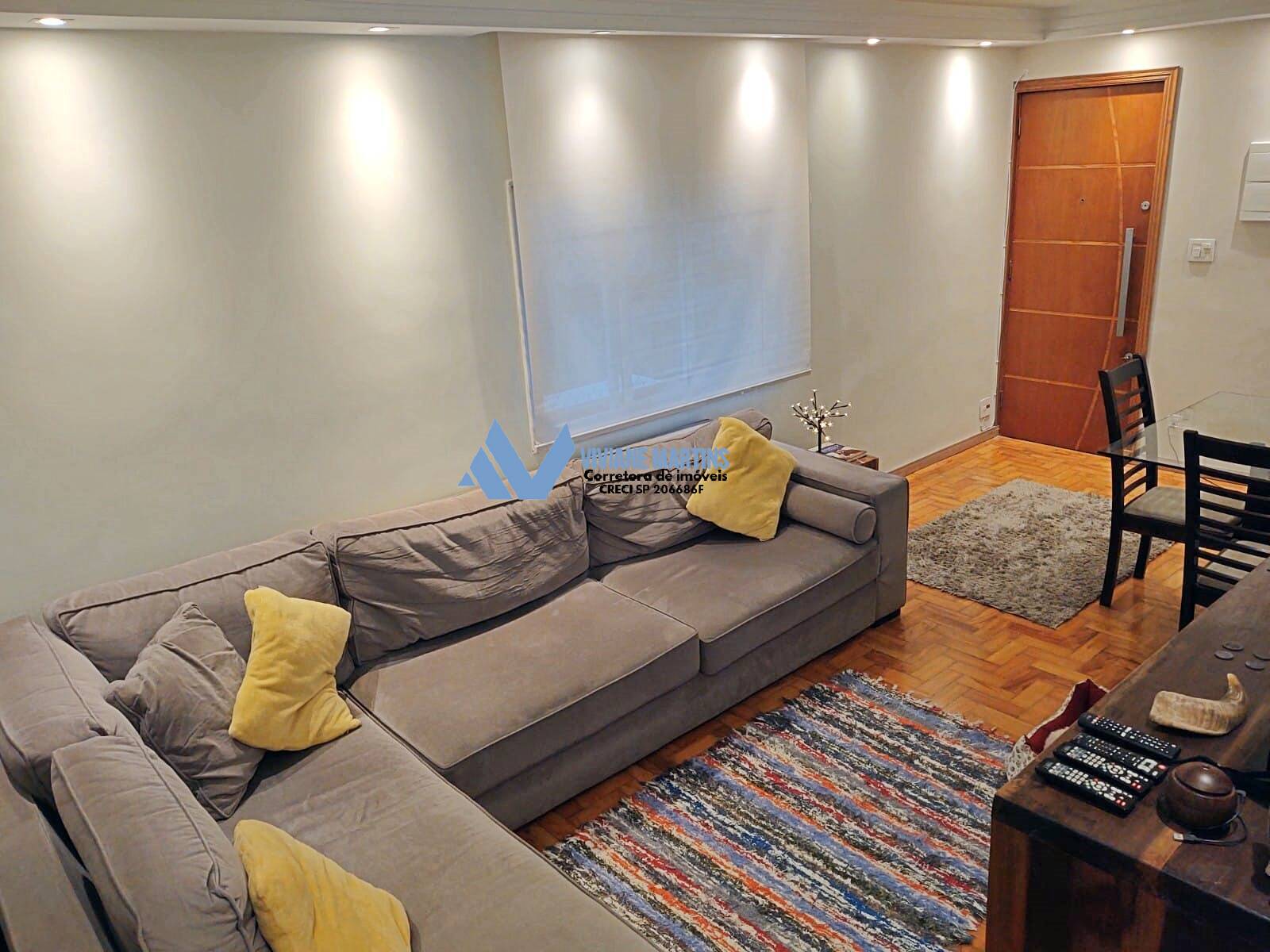 Apartamento à venda com 3 quartos, 73m² - Foto 1