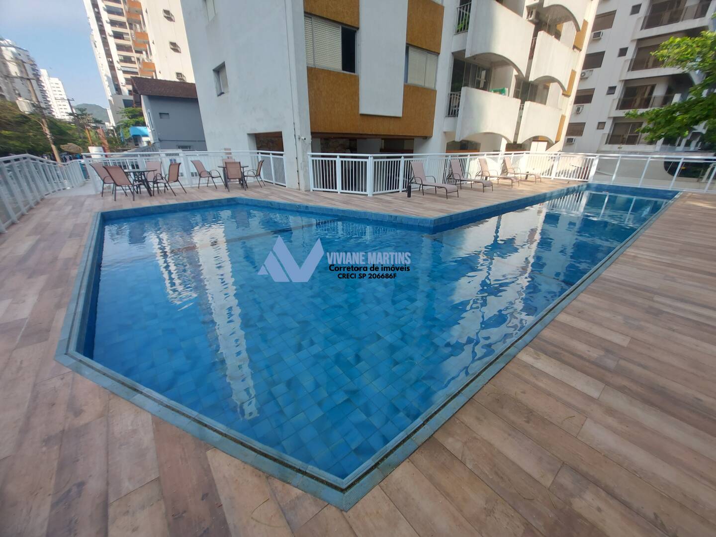 Apartamento à venda com 3 quartos, 149m² - Foto 1