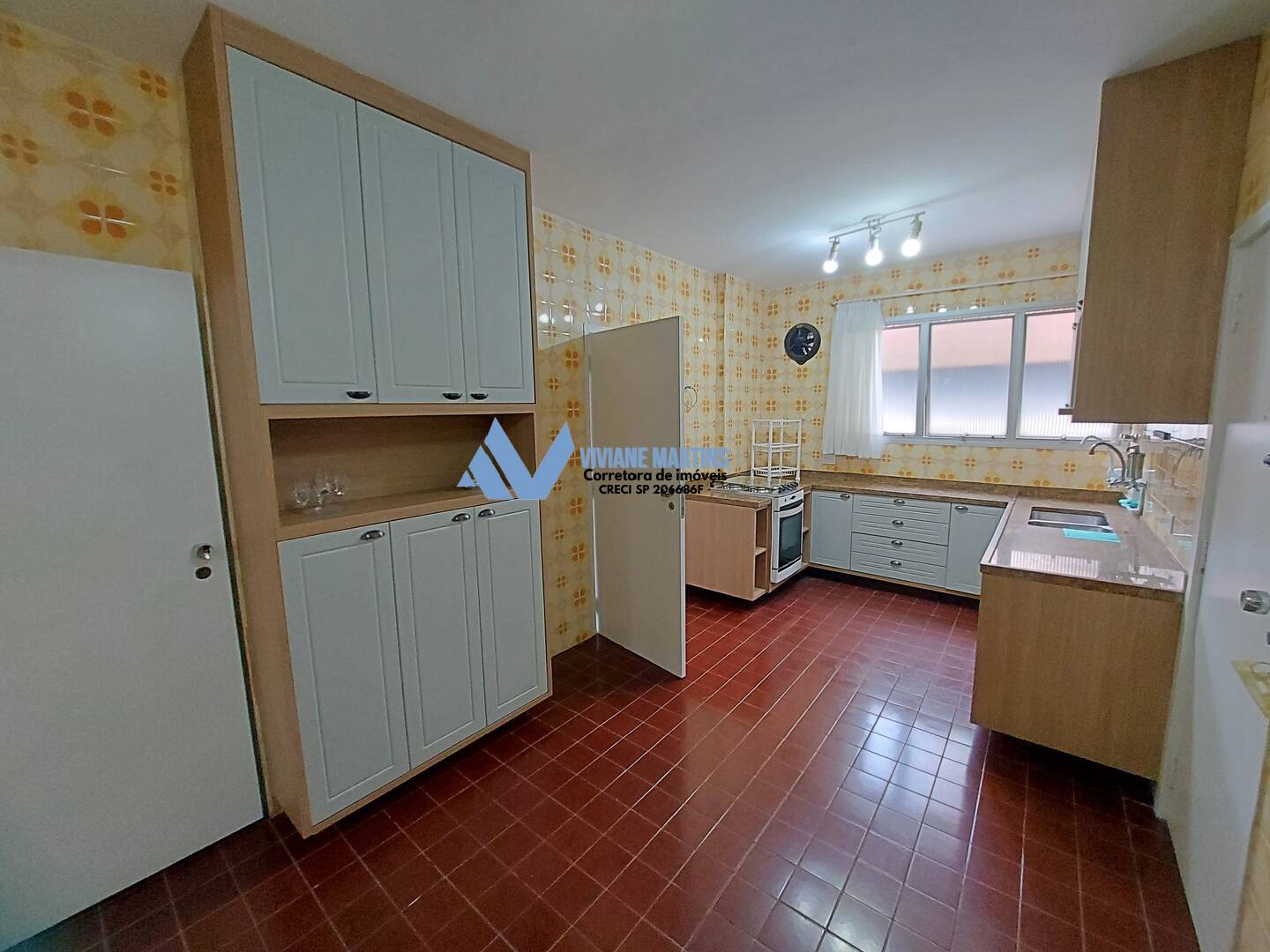 Apartamento à venda com 3 quartos, 149m² - Foto 13