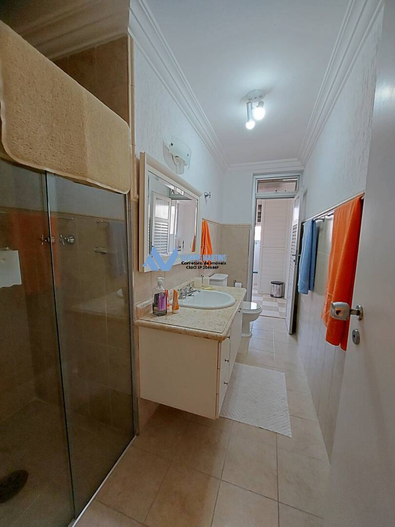 Apartamento à venda com 3 quartos, 134m² - Foto 13