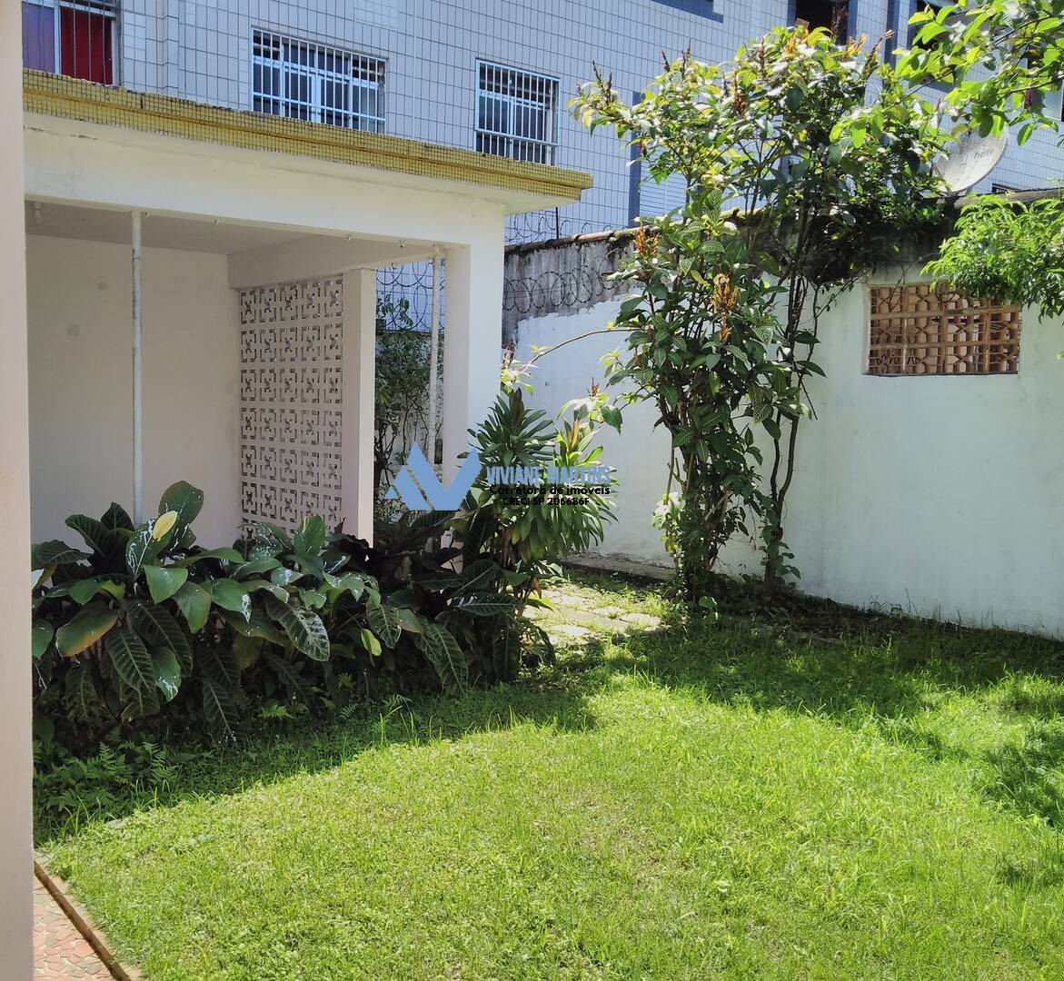 Casa à venda com 2 quartos, 200m² - Foto 13